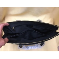 $118.00 USD Louis Vuitton AAA Man Handbags #1137743
