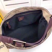 $88.00 USD Fendi AAA Quality Handbags For Women #1138298