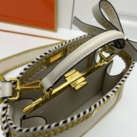 $162.00 USD Fendi AAA Quality Handbags For Women #1138373