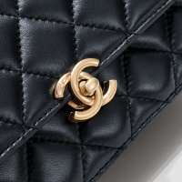 $88.00 USD Chanel AAA Quality Messenger Bags For Women #1138711