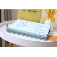 $102.00 USD Louis Vuitton AAA Quality Wallets For Unisex #1139017