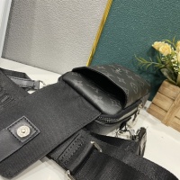 $60.00 USD Louis Vuitton AAA Man Messenger Bags #1139280