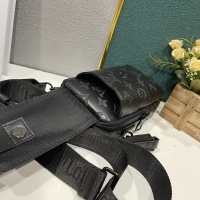 $60.00 USD Louis Vuitton AAA Man Messenger Bags #1139281