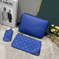 $68.00 USD Louis Vuitton AAA Man Messenger Bags #1139286