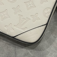 $68.00 USD Louis Vuitton AAA Man Messenger Bags #1139303