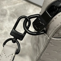 $68.00 USD Louis Vuitton AAA Man Messenger Bags #1139304
