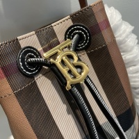 $108.00 USD Burberry AAA Quality Handbags For Women #1139946