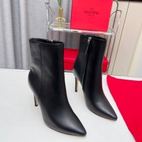 $105.00 USD Valentino Boots For Women #1141309