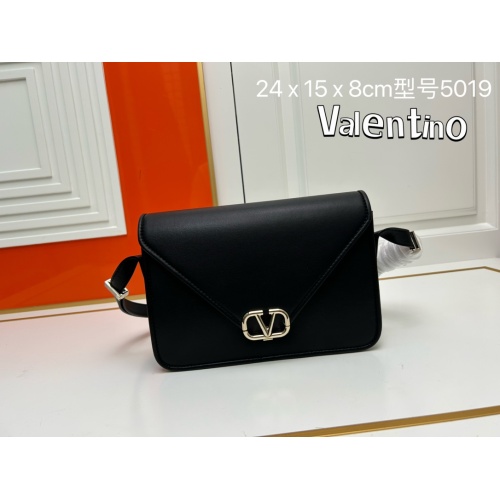 Valentino AAA Quality Messenger Bags For Women #1144515 $102.00 USD, Wholesale Replica Valentino AAA Quality Messenger Bags