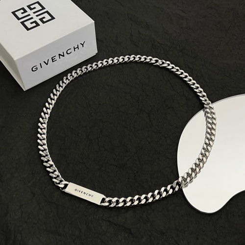 Givenchy Necklaces #1145246