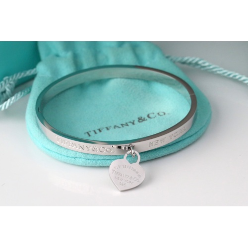 Tiffany Bracelets #1145409