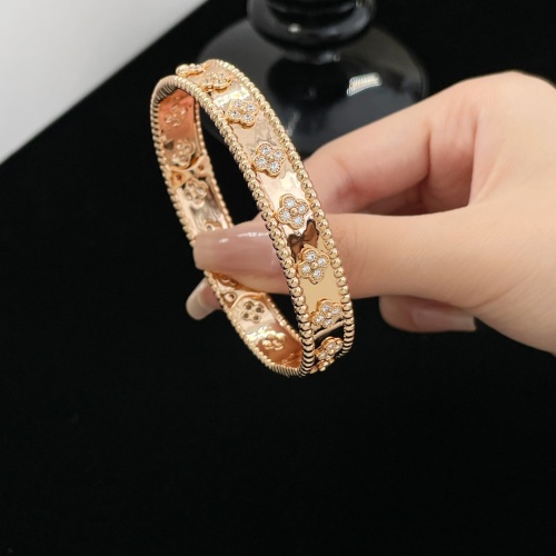 Replica Van Cleef & Arpels Bracelets For Women #1145815 $88.00 USD for Wholesale