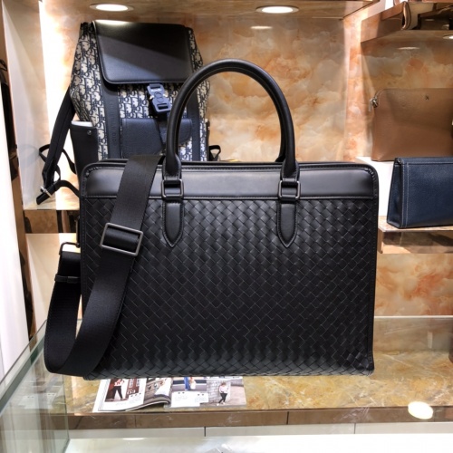 Replica Bottega Veneta AAA Man Handbags #1148300 $235.00 USD for Wholesale