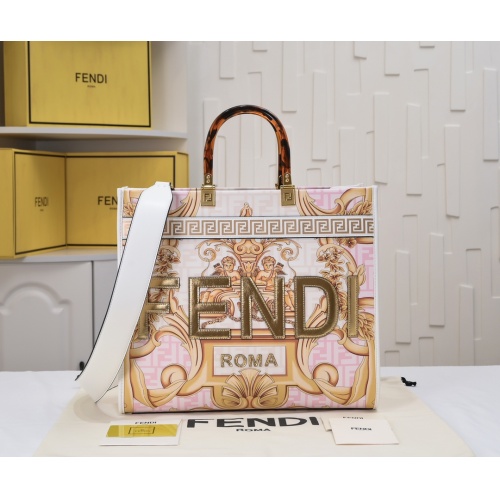 Fendi AAA Quality Tote-Handbags For Women #1148572 $100.00 USD, Wholesale Replica Fendi AAA Quality Handbags