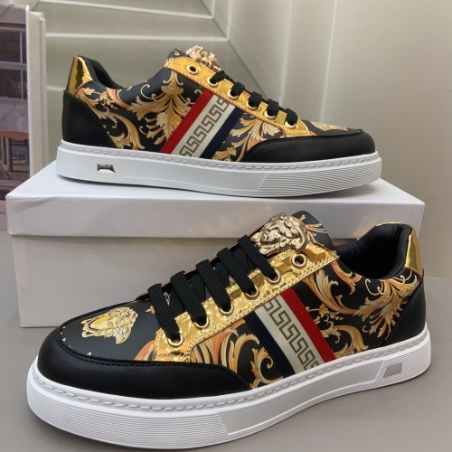 Versace Casual Shoes For Men #1148871