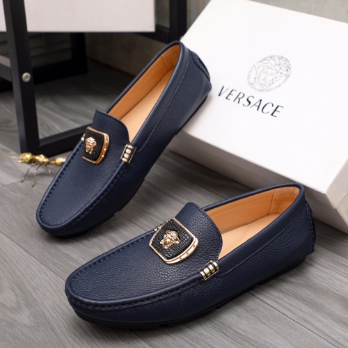 Versace Leather Shoes For Men #1148996