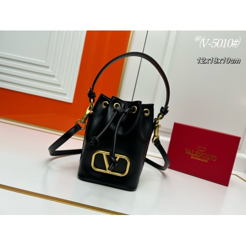 Valentino AAA Quality Handbags For Women #1149309