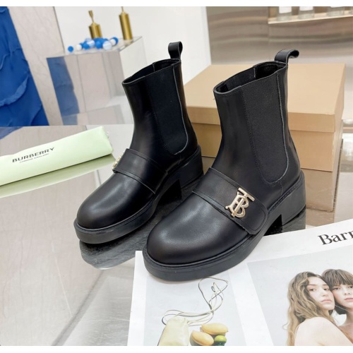 Burberry Boots For Women #1149919