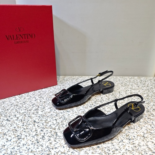 Valentino Sandal For Women #1150100