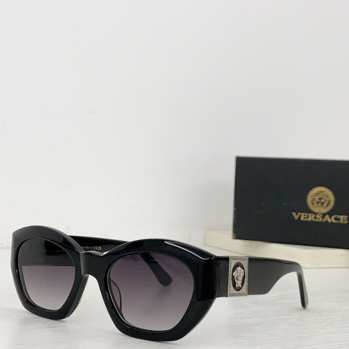 Versace AAA Quality Sunglasses #1151159