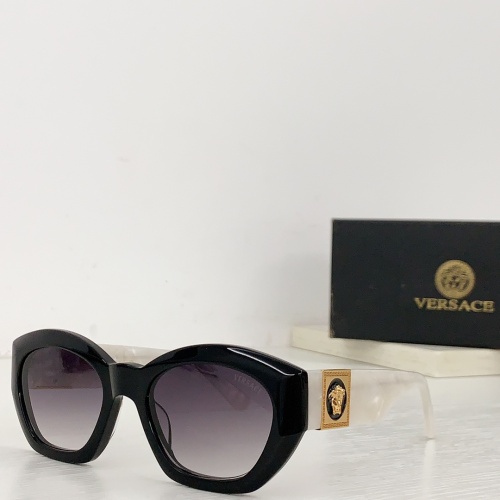 Versace AAA Quality Sunglasses #1151160
