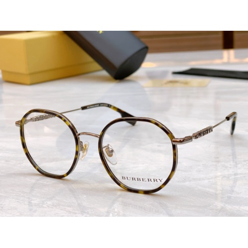 Burberry Fashion Goggles #1151262
