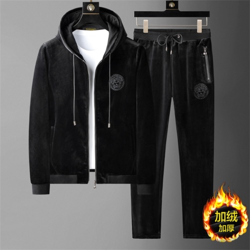 Versace Tracksuits Long Sleeved For Men #1151897
