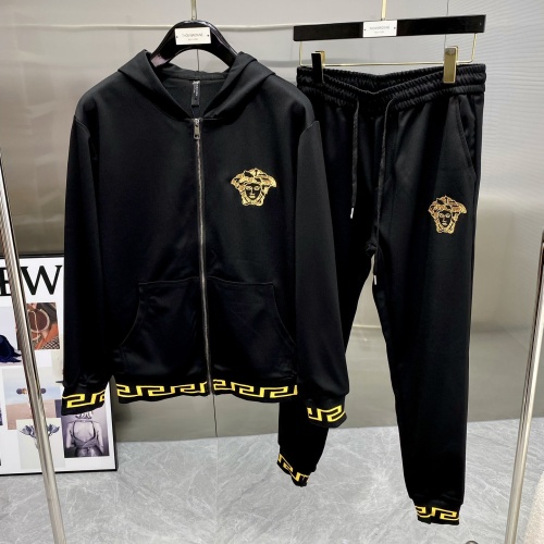 Versace Tracksuits Long Sleeved For Men #1153055
