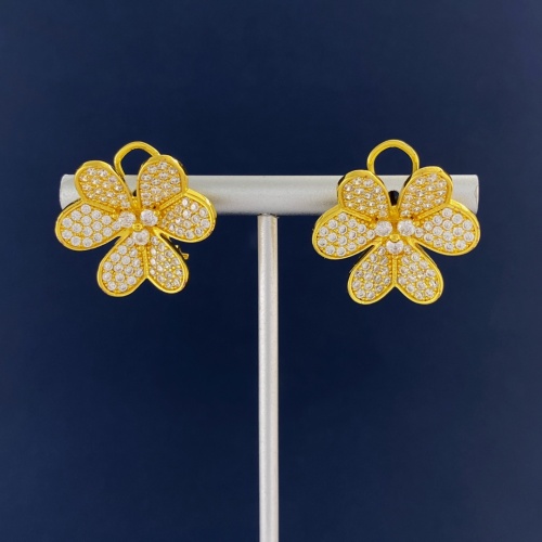 Van Cleef & Arpels Earrings For Women #1153607