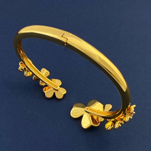 Replica Van Cleef & Arpels Bracelets For Women #1153620 $39.00 USD for Wholesale