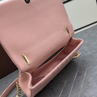 $190.00 USD Burberry AAA Quality Messenger Bags For Women #1144388