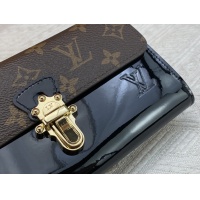 $52.00 USD Louis Vuitton AAA Quality Wallets For Women #1144585