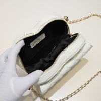 $82.00 USD Chanel AAA Quality Messenger Bags For Women #1144710