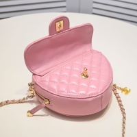 $82.00 USD Chanel AAA Quality Messenger Bags For Women #1144712