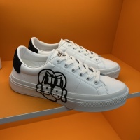 $68.00 USD Givenchy Casual Shoes For Men #1147808