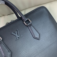 $162.00 USD Louis Vuitton AAA Man Handbags #1148111