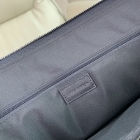 $162.00 USD Louis Vuitton AAA Man Handbags #1148111