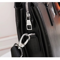 $158.00 USD Louis Vuitton AAA Man Handbags #1148113