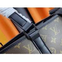$72.00 USD Louis Vuitton AAA Man Handbags #1148318