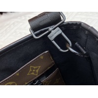 $72.00 USD Louis Vuitton AAA Man Handbags #1148318
