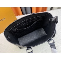 $72.00 USD Louis Vuitton AAA Man Handbags #1148319
