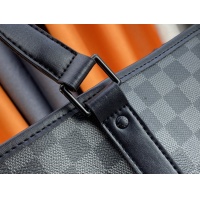 $72.00 USD Louis Vuitton AAA Man Handbags #1148320