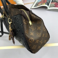 $92.00 USD Louis Vuitton AAA Quality Handbags For Women #1148887