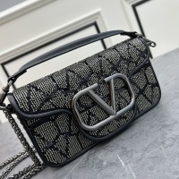 $118.00 USD Valentino AAA Quality Messenger Bags For Women #1149084