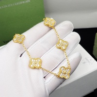 $29.00 USD Van Cleef & Arpels Bracelets For Women #1152994