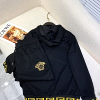 $122.00 USD Versace Tracksuits Long Sleeved For Men #1153055