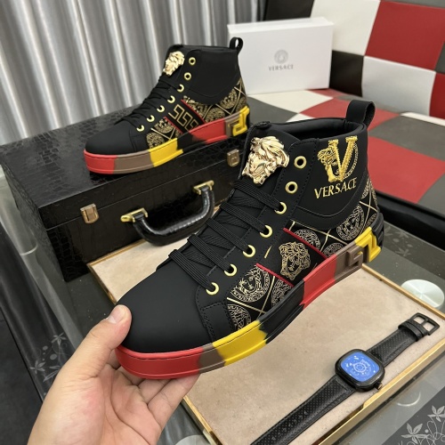 Versace High Tops Shoes For Men #1155644