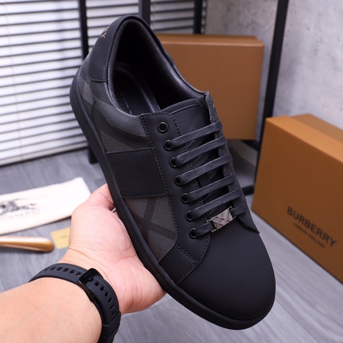 Replica Burberry Casual Shoes For Men #1156367 $72.00 USD for Wholesale