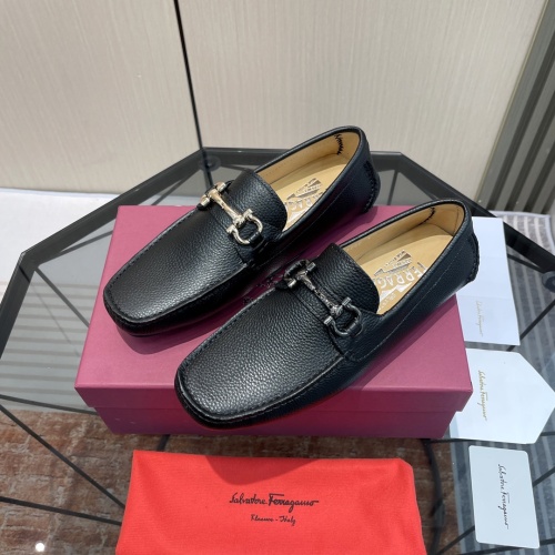 Salvatore Ferragamo Leather Shoes For Men #1156403