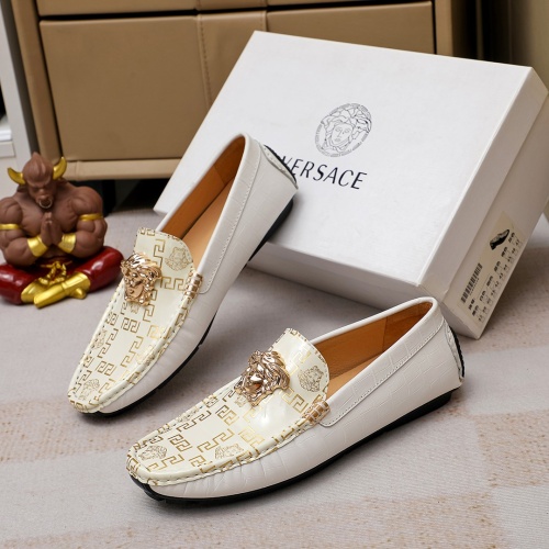 Versace Leather Shoes For Men #1156762
